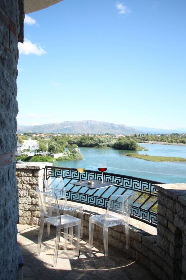 Hotel Iliria Canaj Exterior foto
